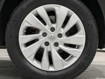 Used Suzuki SX4 S-Cross 2023 for sale - 76926108: Photo