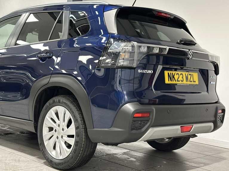 Used Suzuki S-Cross 2023 for sale - 76926108: Photo 9