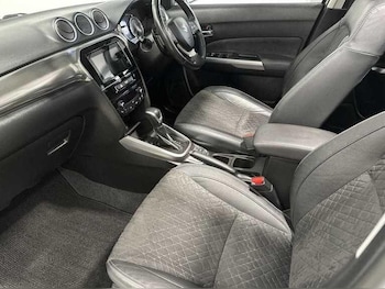 Used Suzuki Vitara 2022 for sale - 76926421: Photo