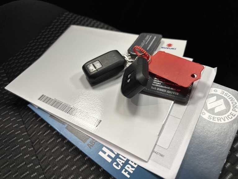 Used Suzuki Ignis 2023 for sale - 76952544: Photo 32