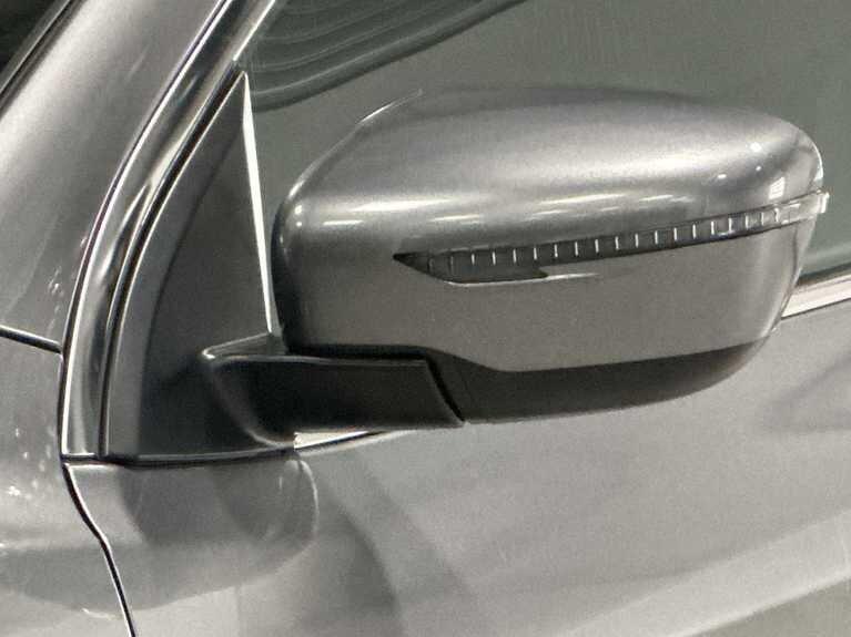 Used Nissan Qashqai 2017 for sale - 76953388: Photo 8