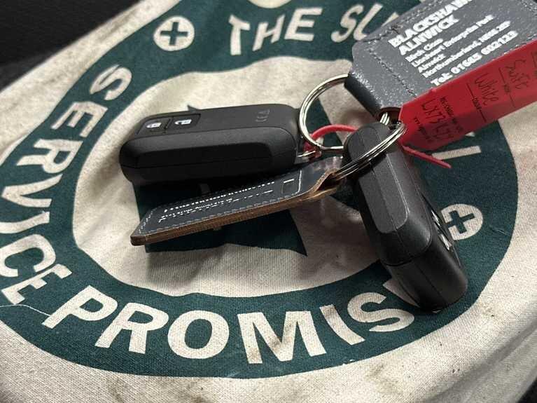 Used Suzuki Swift for sale - 77738729: Photo 32