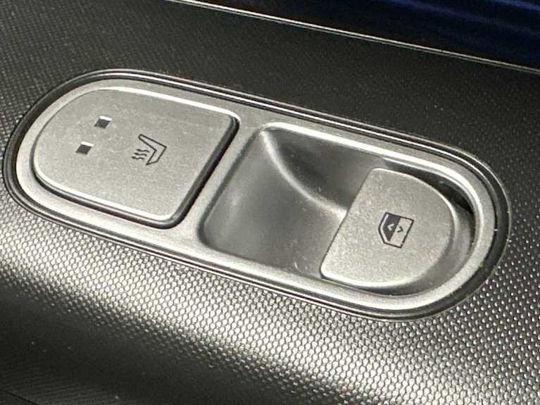 Used Hyundai IONIQ 6 2024 for sale - 76714698: Photo 30