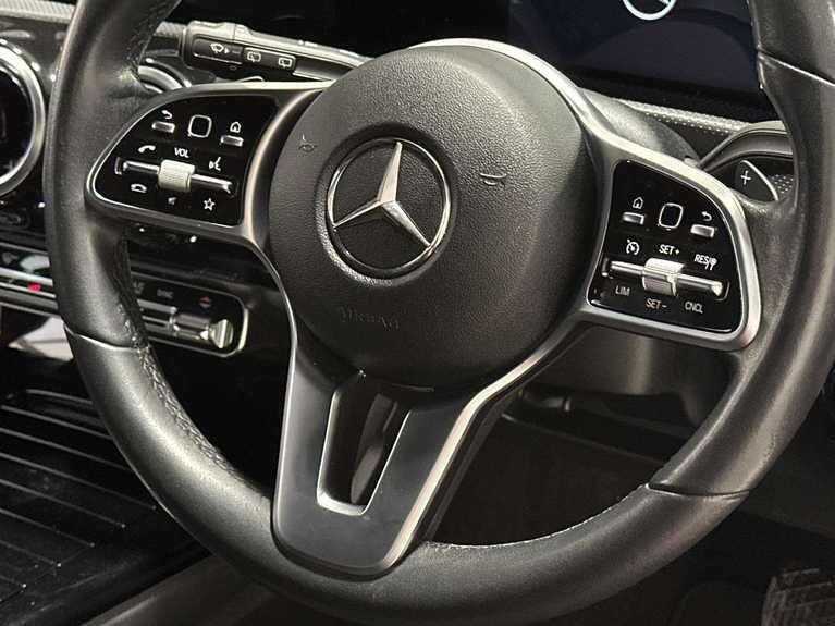 Used Mercedes-Benz A-Class 2019 for sale - 76927071: Photo 34