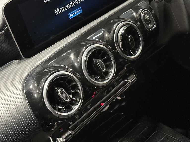 Used Mercedes-Benz A-Class 2019 for sale - 76927071: Photo 39