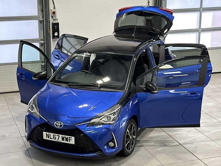 Used Toyota Yaris 2017 for sale - 76715349: Photo 16