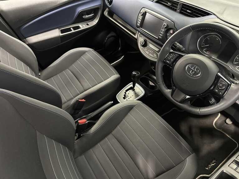 Used Toyota Yaris 2017 for sale - 76715349: Photo 22