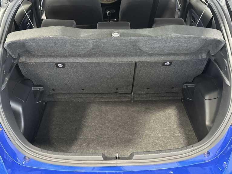 Used Toyota Yaris 2017 for sale - 76715349: Photo 27