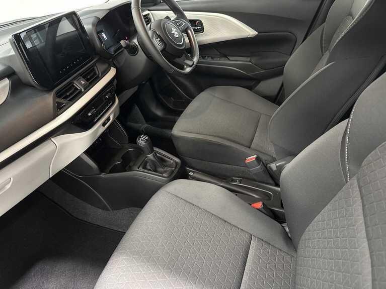 Used Suzuki Swift for sale - 77537529: Photo 3