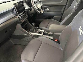 Used Dacia Duster 2025 for sale - 77229527: Photo