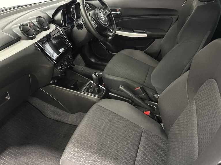 Used Suzuki Swift for sale - 77969923: Photo 3