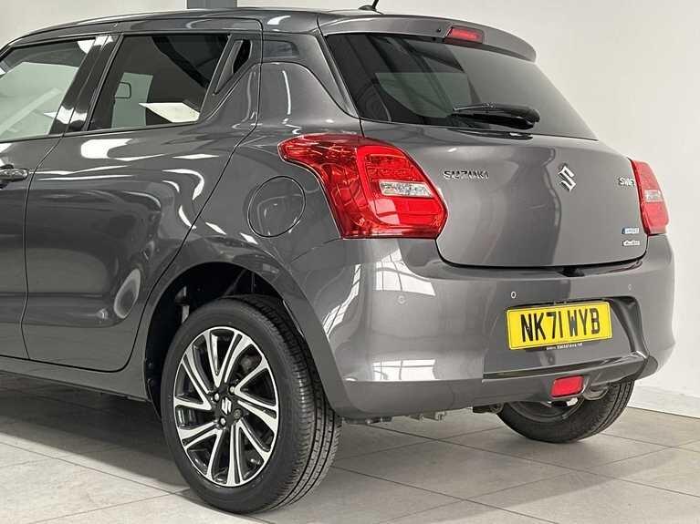 Used Suzuki Swift 2022 for sale - 76926035: Photo 10