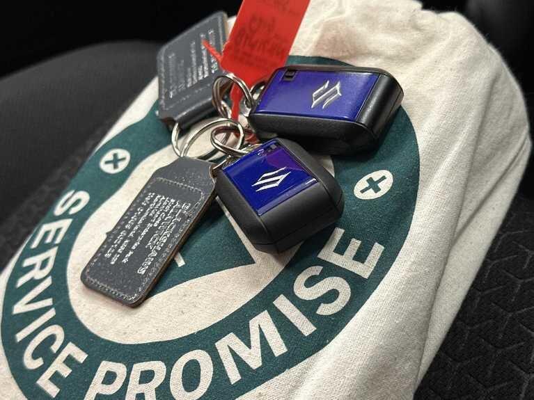 Used Suzuki Swift 2022 for sale - 76926035: Photo 31