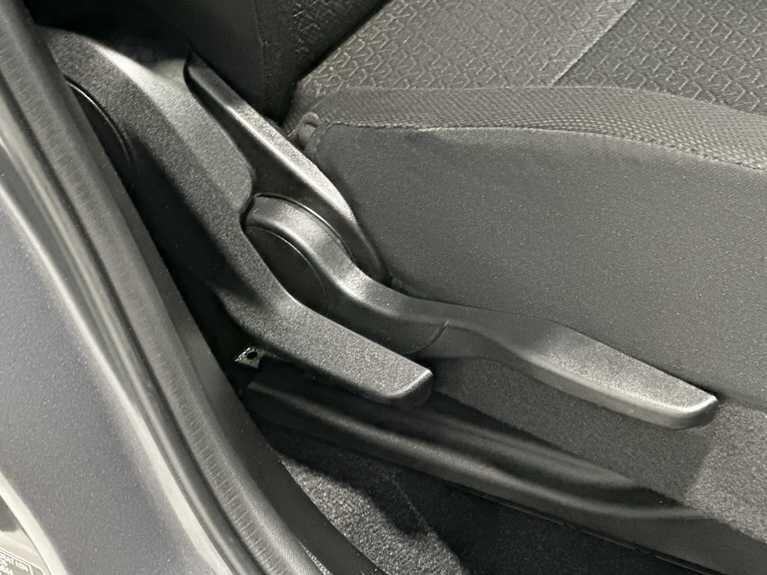 Used Suzuki Swift 2022 for sale - 76926035: Photo 38