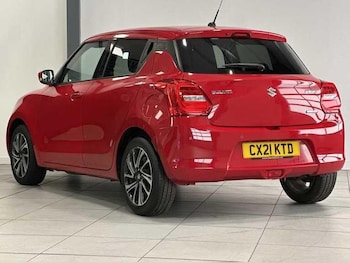 Used Suzuki Swift 2021 for sale - 77783858: Photo
