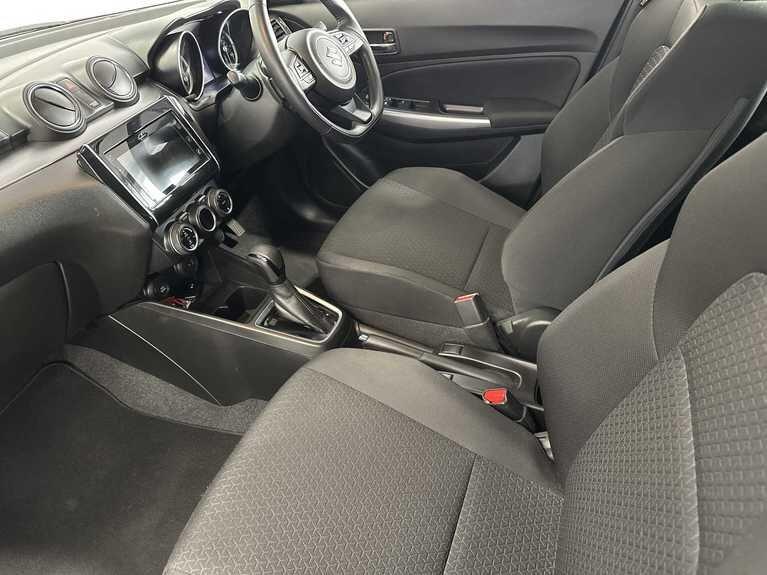 Used Suzuki Swift 2021 for sale - 77783858: Photo 3