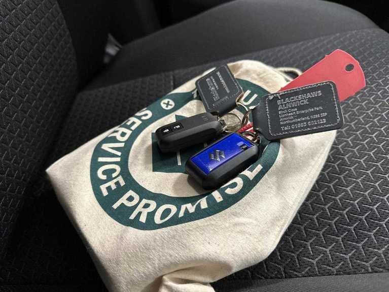 Used Suzuki Swift 2023 for sale - 76926436: Photo 31