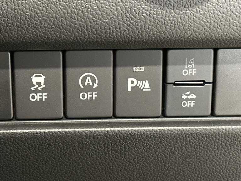 Used Suzuki Swift 2023 for sale - 76926436: Photo 40