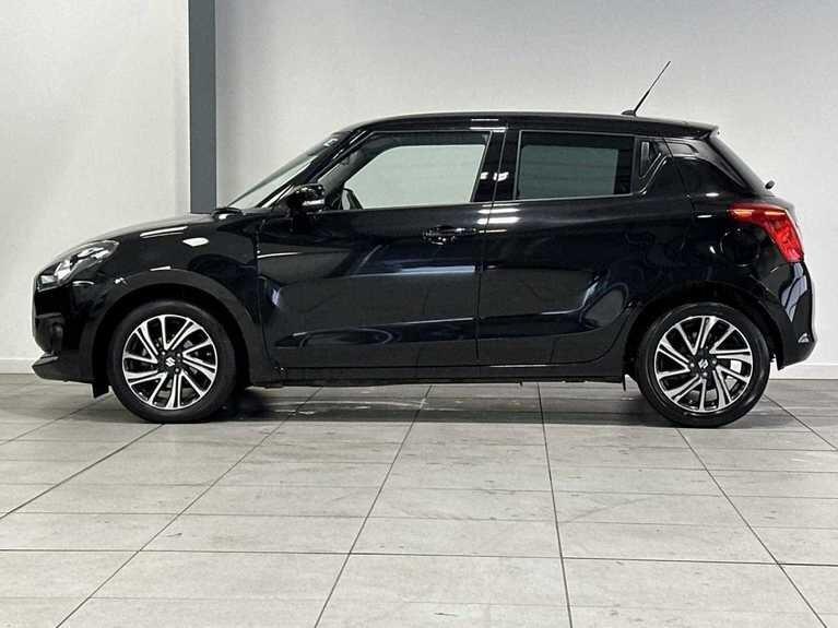 Used Suzuki Swift 2023 for sale - 76926436: Photo 6