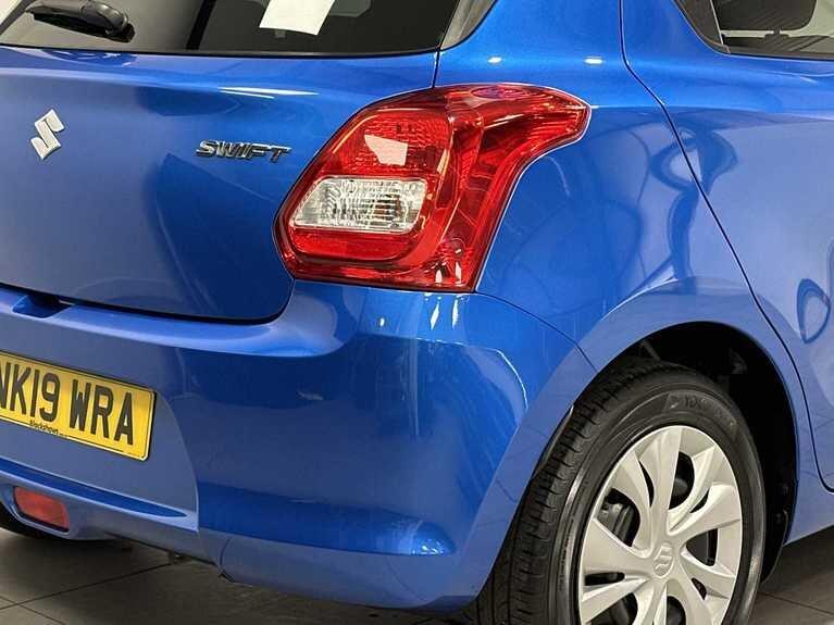 Used Suzuki Swift 2019 for sale - 77598549: Photo 11