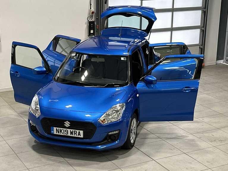 Used Suzuki Swift 2019 for sale - 77598549: Photo 15