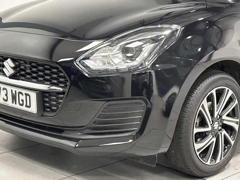 Used Suzuki Swift 2023 for sale - 76926916: Photo 6