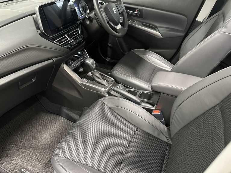 Used Suzuki SX4 S-Cross 2023 for sale - 76926096: Photo 3