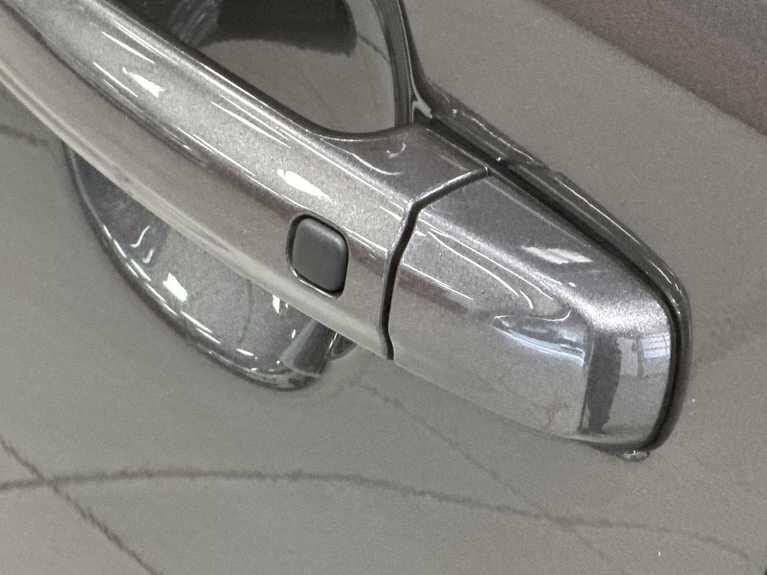 Used Suzuki SX4 S-Cross 2023 for sale - 76926096: Photo 9