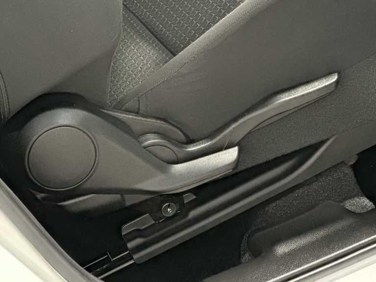 Used Suzuki Swift 2023 for sale - 77769127: Photo 36