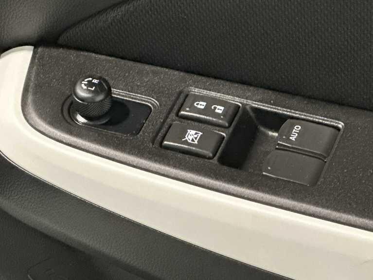 Used Suzuki Swift 2023 for sale - 77769127: Photo 37