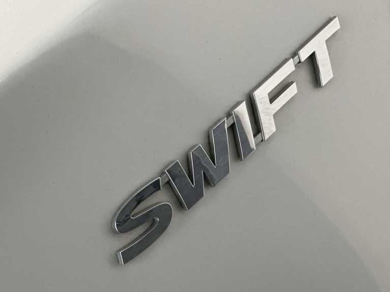 Used Suzuki Swift 2023 for sale - 77769127: Photo 39