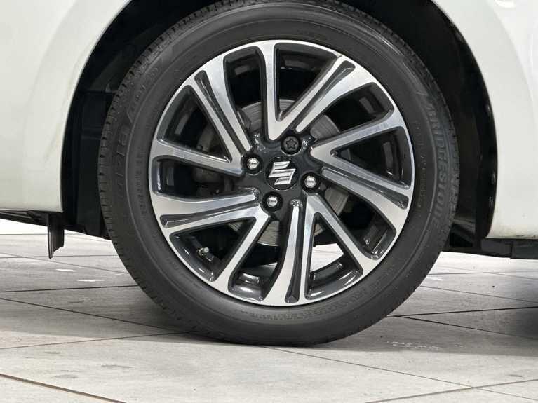 Used Suzuki Swift 2023 for sale - 77769127: Photo 4