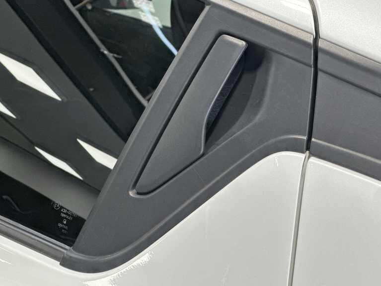 Used Suzuki Swift 2023 for sale - 77769127: Photo 8