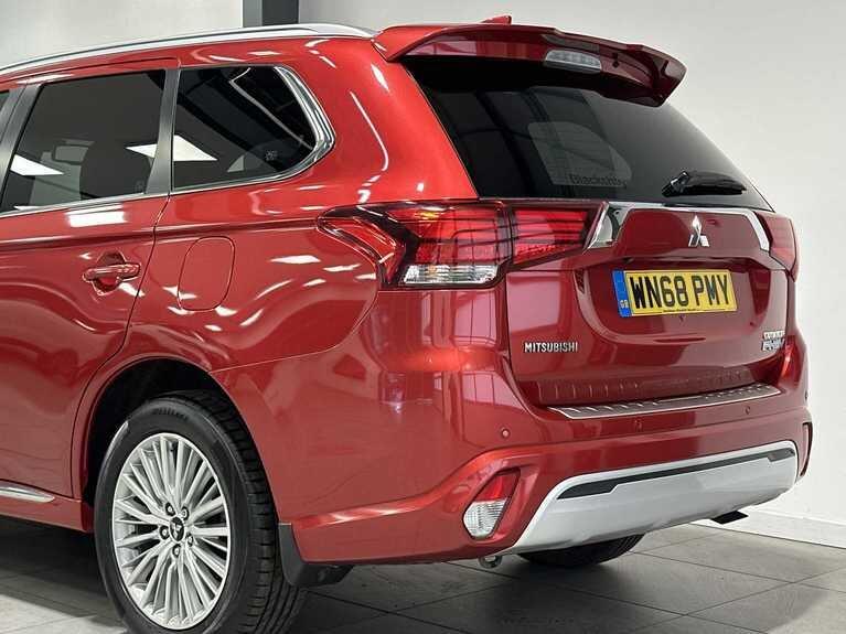 Used Mitsubishi Outlander 2018 for sale - 76952456: Photo 10