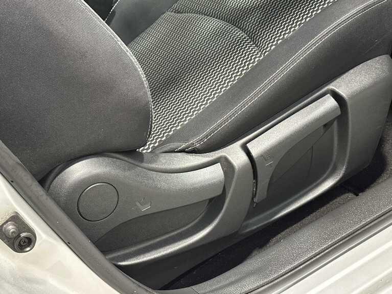 Used Nissan Pulsar 2016 for sale - 76926816: Photo 35