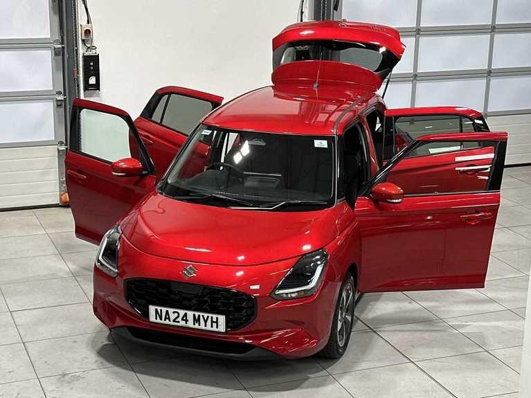 Used Suzuki Swift 2024 for sale - 76926361: Photo 16