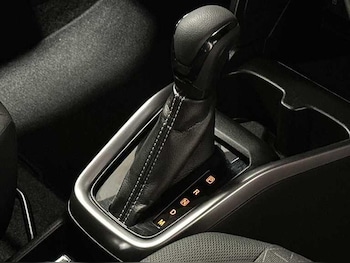 Used Suzuki Swift 2024 for sale - 76926361: Photo