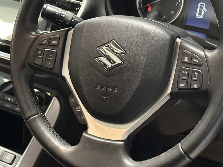 Used Suzuki SX4 S-Cross 2021 for sale - 76925923: Photo 37