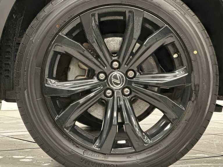 Used Lexus RX 2019 for sale - 76832330: Photo 4