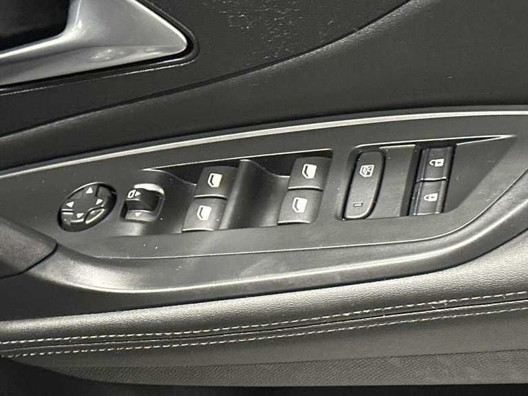 Used Peugeot 308 2022 for sale - 77939760: Photo 38