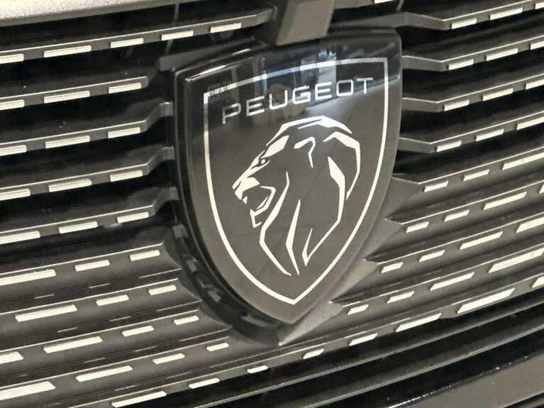 Used Peugeot 308 2022 for sale - 77939760: Photo 40