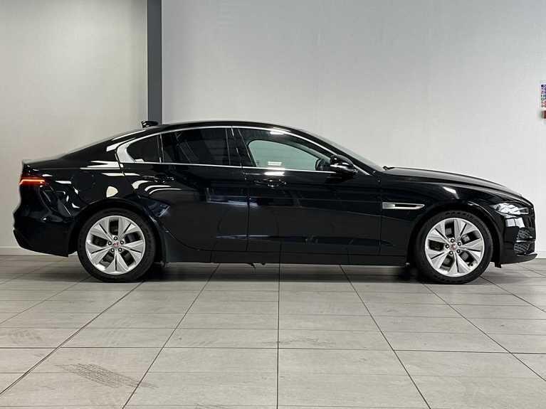 Used Jaguar XE 2019 for sale - 76926625: Photo 10