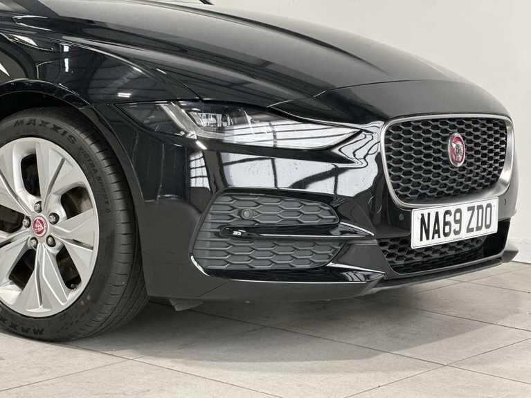 Used Jaguar XE 2019 for sale - 76926625: Photo 12