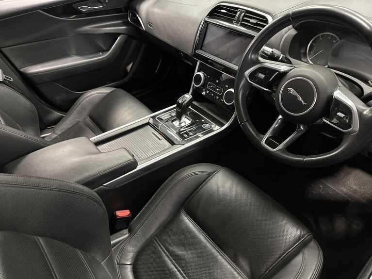 Used Jaguar XE 2019 for sale - 76926625: Photo 20