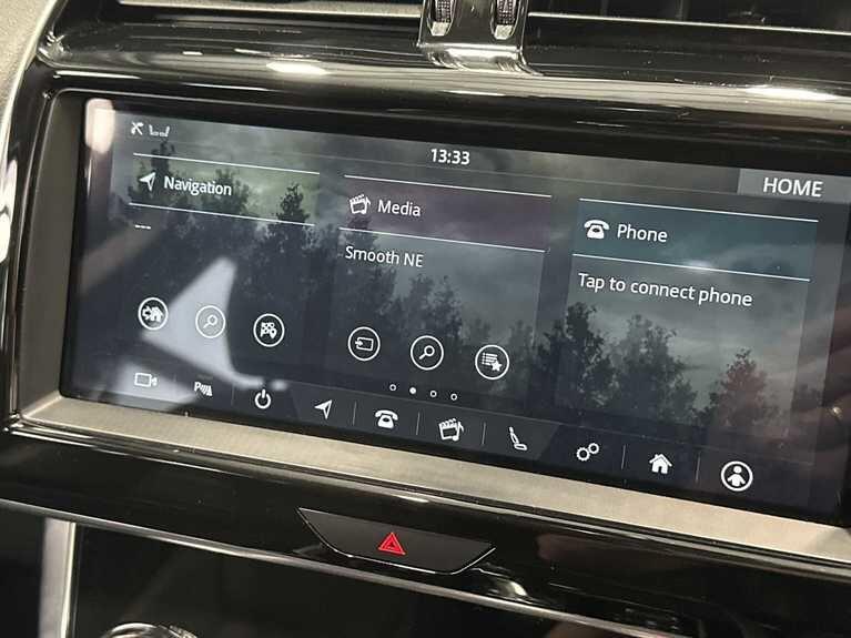 Used Jaguar XE 2019 for sale - 76926625: Photo 35