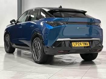 Used Peugeot 3008 2024 for sale - 77411009: Photo