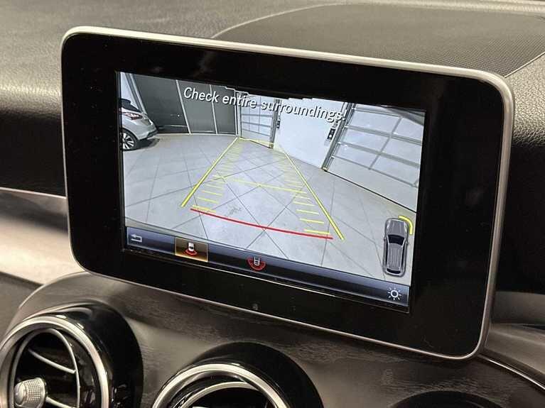 Used Mercedes-Benz GLC 2019 for sale - 77066410: Photo 24