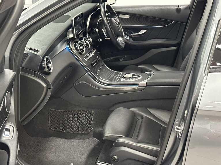 Used Mercedes-Benz GLC 2019 for sale - 77066410: Photo 28