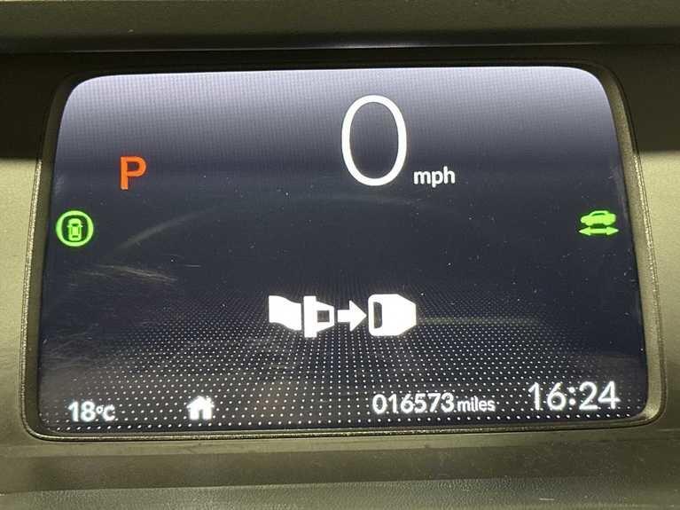 Used Honda Jazz 2021 for sale - 76925965: Photo 29