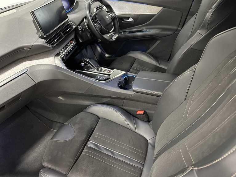 Used Peugeot 3008 2021 for sale - 76926194: Photo 3